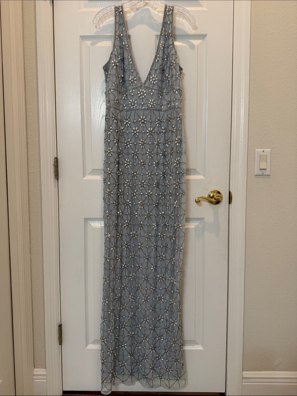 Mac Duggal A93744 Blue Embellished Sleeveless V Neck Gown Size 12 NWT - Picture 6 of 12
